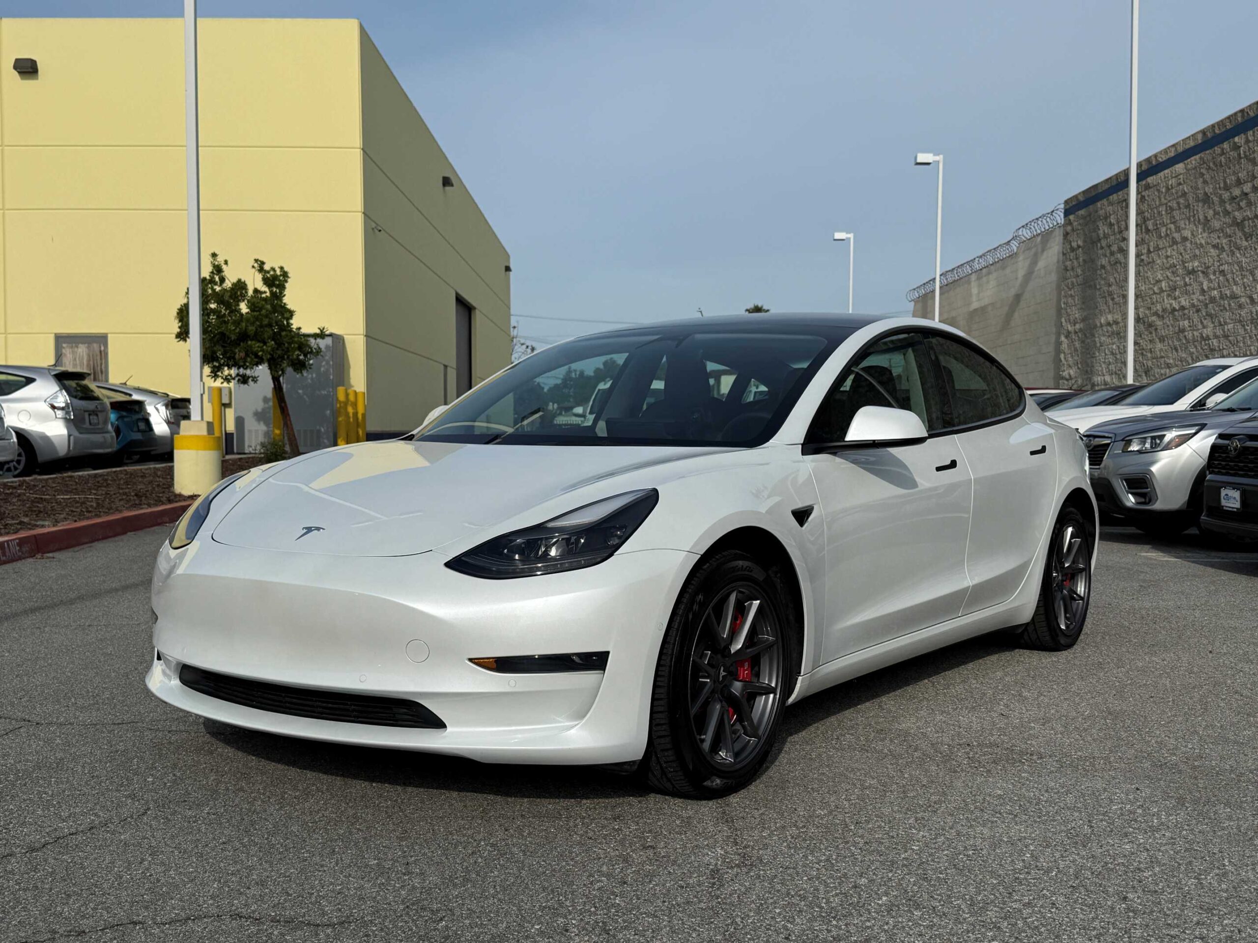 tesla model 3 2022 5YJ3E1EA7NF317580 image tesla model 3 2022 5YJ3E1EA7NF317580 image